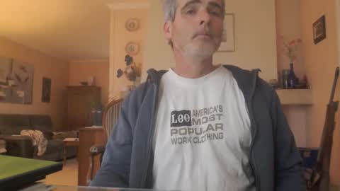 Snapshot of aalex1717 chatting on December 2025 08:20:02 AM Aalex1717 online show from December 2025 08:20:02 AM