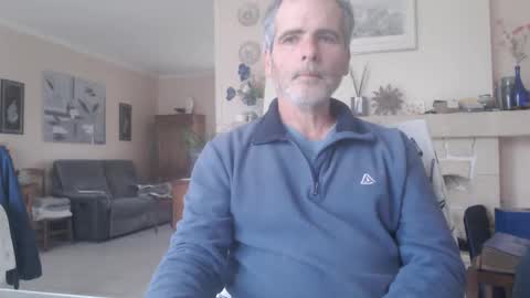 Snapshot of aalex1717 chatting on December 2025 10:55:01 AM Aalex1717 online show from December 2025 10:55:01 AM