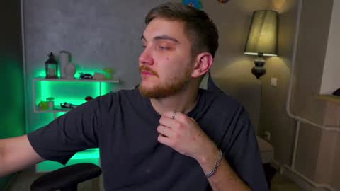 Snapshot of aalexxxxxx chatting on January 2025 03:07:01 AM Alex online show from January 2025 03:07:01 AM