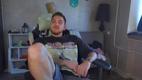 Snapshot of aalexxxxxx chatting on March 2025 10:00:02 AM Alex online show from March 2025 10:00:02 AM