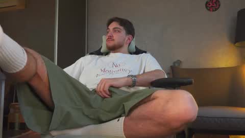 Snapshot of aalexxxxxx chatting on October 2025 07:11:01 AM Alex online show from October 2025 07:11:01 AM