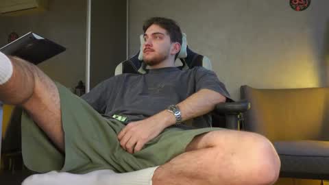 Snapshot of aalexxxxxx chatting on November 2025 07:58:01 AM Alex online show from November 2025 07:58:01 AM