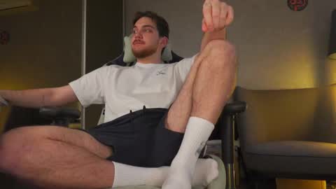 Snapshot of aalexxxxxx chatting on November 2025 08:17:01 AM Alex online show from November 2025 08:17:01 AM