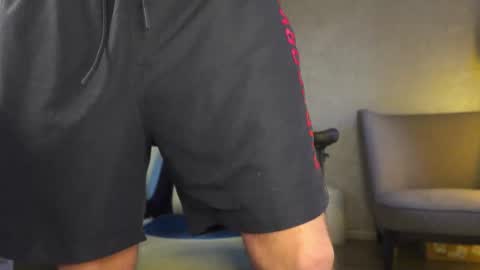 Snapshot of aalexxxxxx chatting on December 2025 09:57:02 AM Alex online show from December 2025 09:57:02 AM