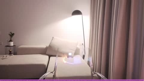 Fren online show from October 2025 08:18:02 PM