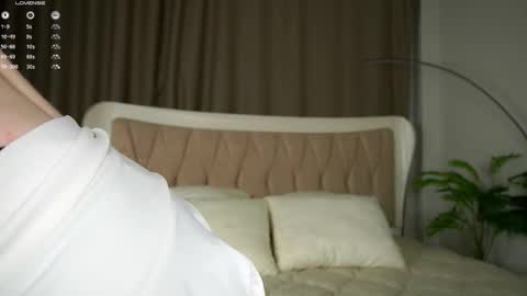 Snapshot of aameow chatting on September 2025 03:05:01 PM Amy online show from September 2025 03:05:01 PM