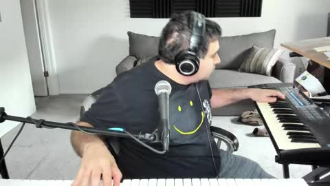 Aaron online show from May 2026 07:40:02 PM