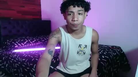 aarom online show from April 2026 11:52:02 PM