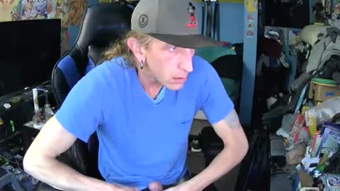 Snapshot of aaron111dub chatting on February 2026 04:11:02 PM NorCalLongSlong online show from February 2026 04:11:02 PM