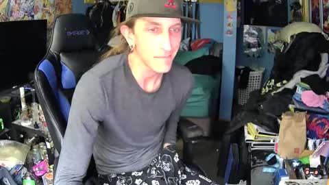 Snapshot of aaron111dub chatting on February 2026 04:16:01 PM NorCalLongSlong online show from February 2026 04:16:01 PM