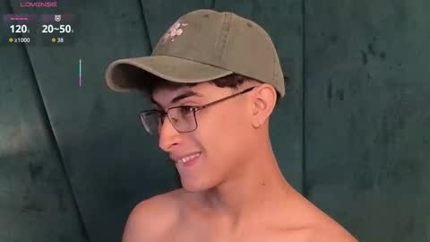 Aaron Ezequiel online show from February 2026 10:06:01 PM