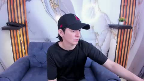 Snapshot of aaron_latinmen chatting on October 2025 11:47:01 AM Aaron online show from October 2025 11:47:01 AM