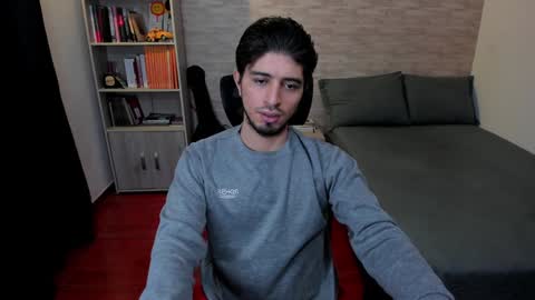 Aaron online show from February 2025 08:57:01 PM