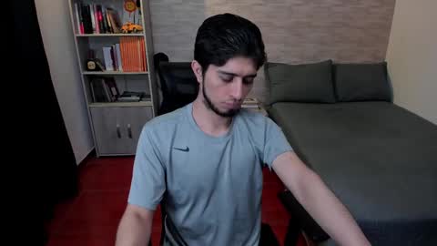 Aaron online show from February 2025 08:37:01 PM