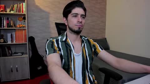 Aaron online show from February 2025 08:55:01 PM