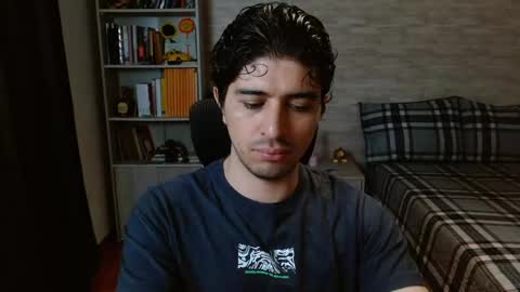 Aaron online show from April 2026 08:40:02 PM