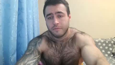 Snapshot of aaron_royal chatting on December 2024 06:59:01 PM Davin tayl online show from December 2024 06:59:01 PM