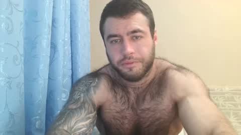 Snapshot of aaron_royal chatting on December 2024 06:20:02 PM Davin tayl online show from December 2024 06:20:02 PM