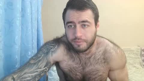 Snapshot of aaron_royal chatting on December 2024 06:25:01 PM Davin tayl online show from December 2024 06:25:01 PM