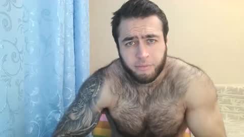 Snapshot of aaron_royal chatting on December 2024 06:27:02 PM Davin tayl online show from December 2024 06:27:02 PM