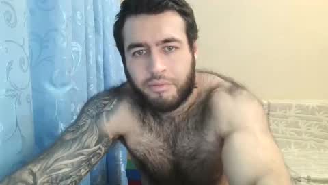 Snapshot of aaron_royal chatting on January 2025 06:01:02 PM Davin tayl online show from January 2025 06:01:02 PM