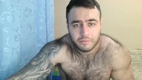 Snapshot of aaron_royal chatting on January 2025 06:06:01 PM Davin tayl online show from January 2025 06:06:01 PM