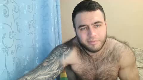 Snapshot of aaron_royal chatting on January 2025 06:43:02 PM Davin tayl online show from January 2025 06:43:02 PM