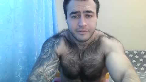 Snapshot of aaron_royal chatting on February 2025 05:08:01 AM Davin tayl online show from February 2025 05:08:01 AM