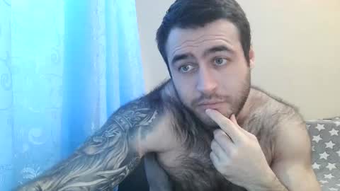 Snapshot of aaron_royal chatting on March 2025 11:58:02 AM Davin tayl online show from March 2025 11:58:02 AM