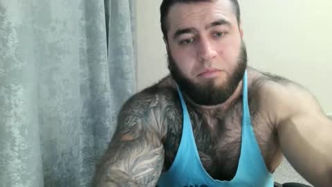 Snapshot of aaron_royal chatting on September 2025 04:17:01 PM Davin tayl online show from September 2025 04:17:01 PM