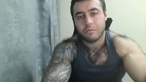 Snapshot of aaron_royal chatting on September 2025 05:18:02 PM Davin tayl online show from September 2025 05:18:02 PM