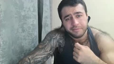 Snapshot of aaron_royal chatting on October 2025 04:36:02 PM Davin tayl online show from October 2025 04:36:02 PM