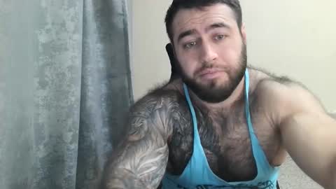 Snapshot of aaron_royal chatting on November 2025 05:25:01 PM Davin tayl online show from November 2025 05:25:01 PM