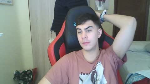 aaronlavine online show from December 2024 09:26:02 PM