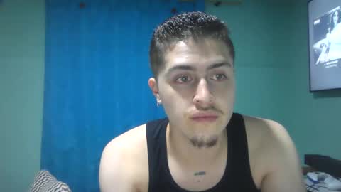 Aarn Gmez online show from November 2025 01:59:02 AM