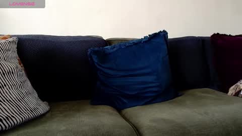 Snapshot of aaronstone_ chatting on February 2025 10:23:01 AM Scrufffypup online show from February 2025 10:23:01 AM