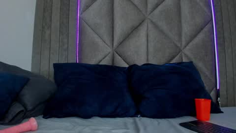   AASHLEY  online show from January 2025 10:59:01 PM