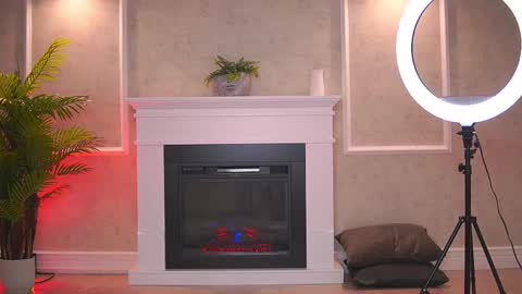 Alexa online show from November 2025 06:12:02 AM