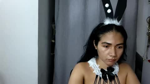 Snapshot of abbi_moon chatting on September 2025 03:45:01 PM Martina online show from September 2025 03:45:01 PM