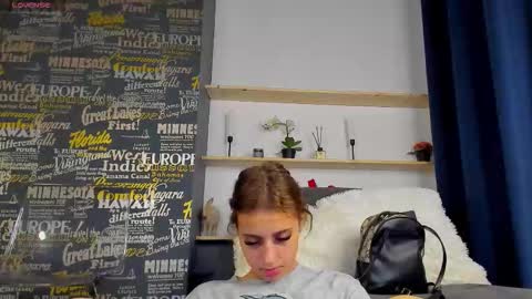 Snapshot of abbieraye chatting on September 2025 04:45:02 AM abbieraye online show from September 2025 04:45:02 AM