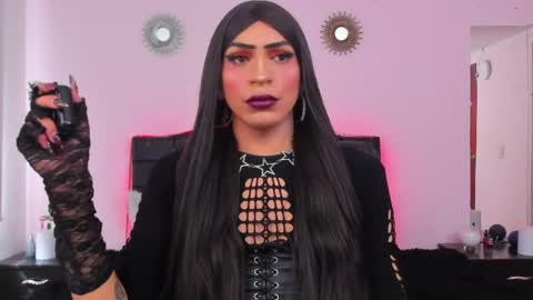 Abbigail Fuster  online show from February 2025 07:09:01 PM