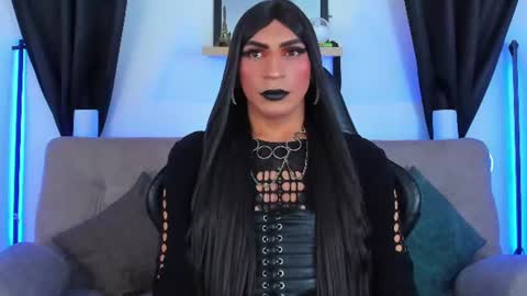 Abbigail Fuster  online show from July 2026 10:28:01 AM