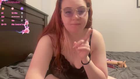 Abbi Willow online show from December 2025 03:42:01 PM