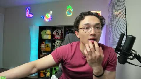 buddy online show from October 2025 03:19:01 AM