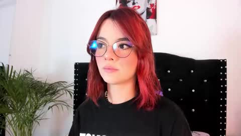 Snapshot of abby_jones2 chatting on April 2026 03:01:01 AM abby jones online show from April 2026 03:01:01 AM