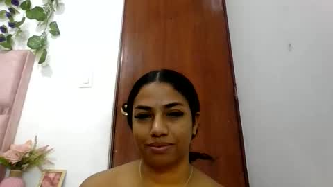 abby_moss_2 online show from May 2026 01:50:02 PM