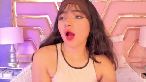 Abby online show from November 2025 08:42:02 PM