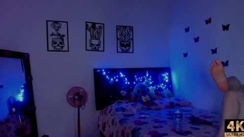 Snapshot of abby_sexygirl1 chatting on December 2024 08:02:01 AM Abby online show from December 2024 08:02:01 AM