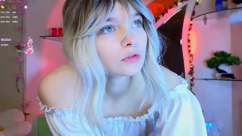 Snapshot of abbycartman chatting on October 2025 10:39:01 PM Abby online show from October 2025 10:39:01 PM