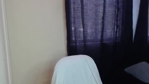 Snapshot of abbyjacksonn_ chatting on February 2025 03:41:02 PM ABBY online show from February 2025 03:41:02 PM